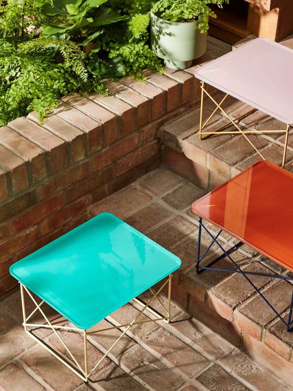 Herman Miller X HAY Eames Wire Base Low Table