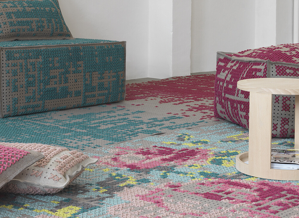 GAN Canevas Flowers Rugs