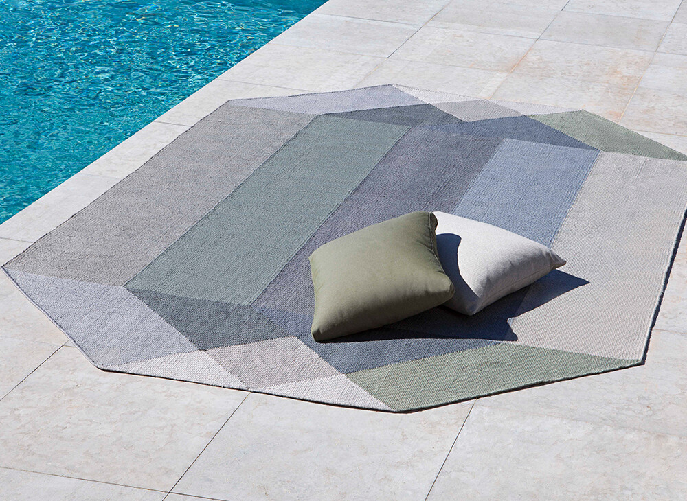 GAN Diamond Outdoor Rug