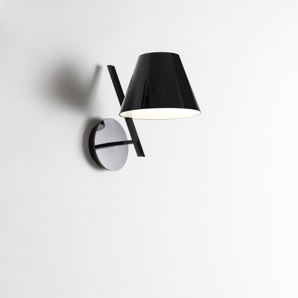 Artemide La Petite Wall Lamp