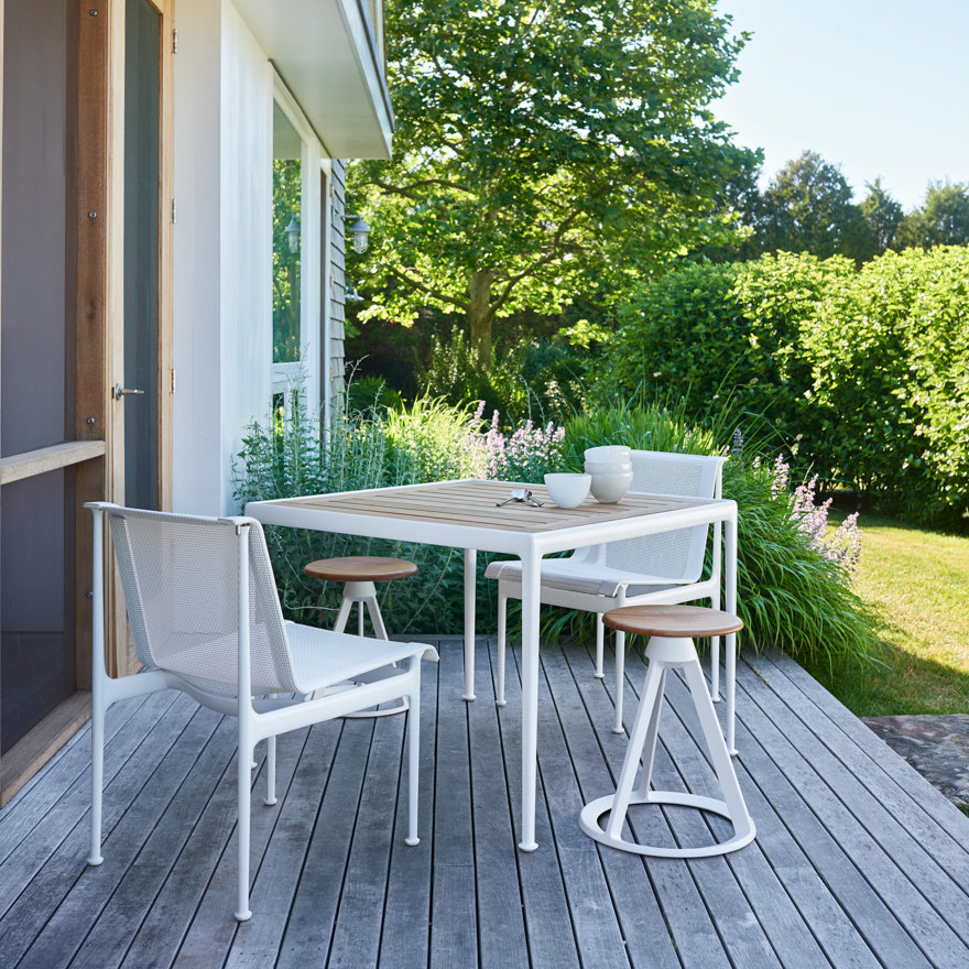 Knoll Piton™ Stool