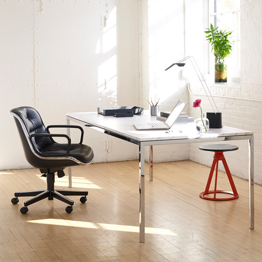 Knoll Piton™ Stool