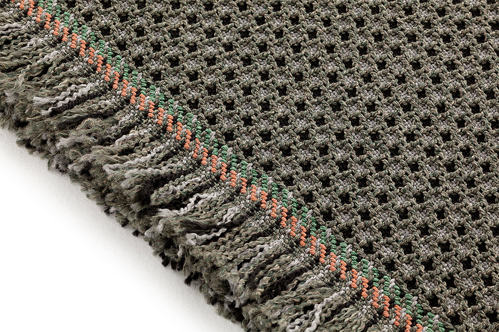 GAN Garden Layers Gofre Rug