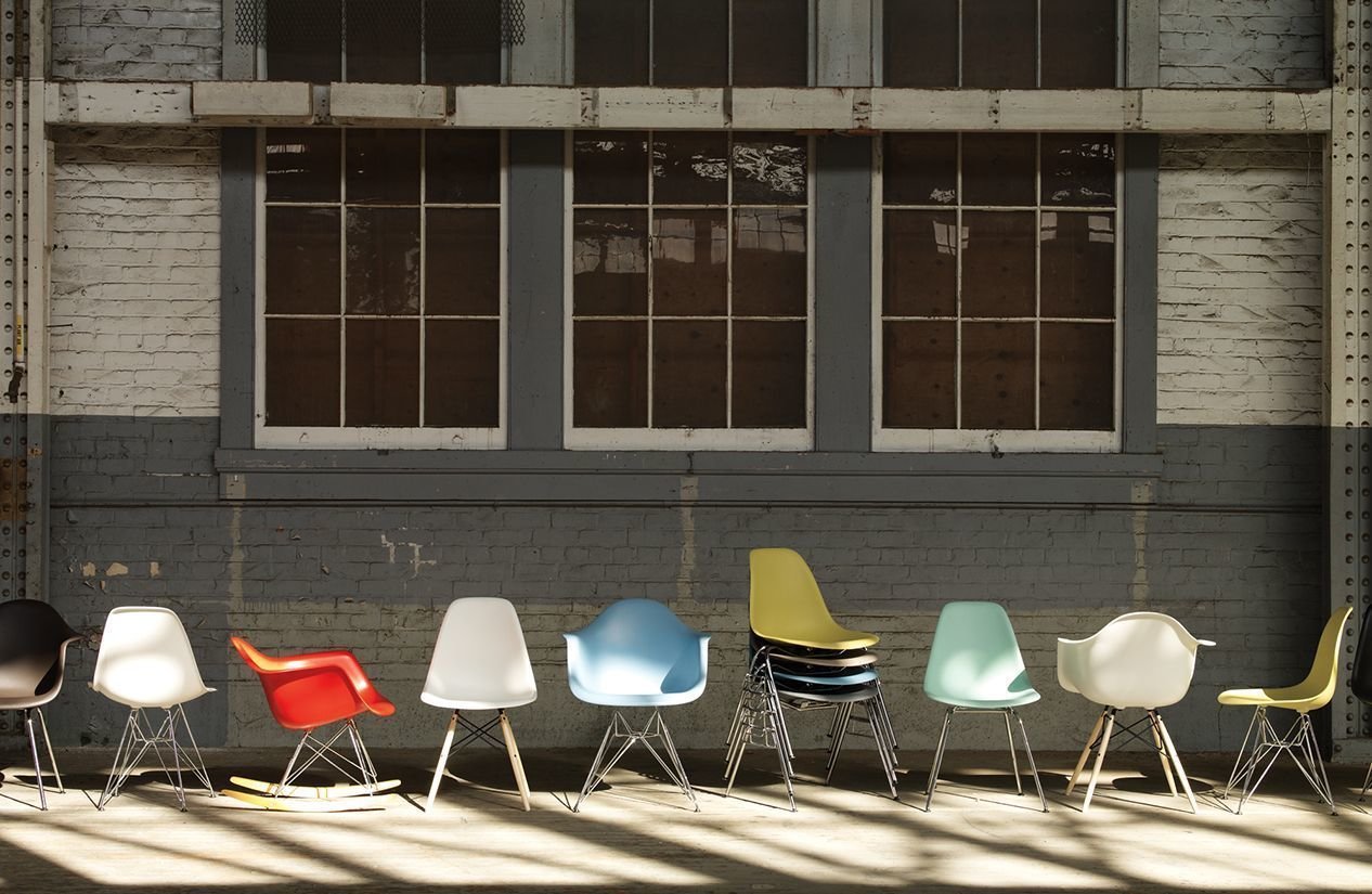 Herman Miller® Eames® Molded Plastic Side Chair 4-Leg Base