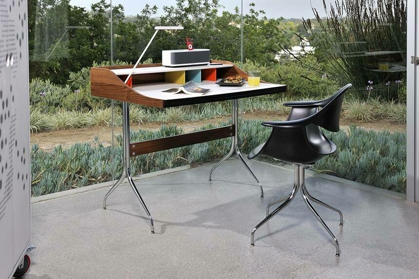 Herman Miller Nelson™ Swag Leg Desk