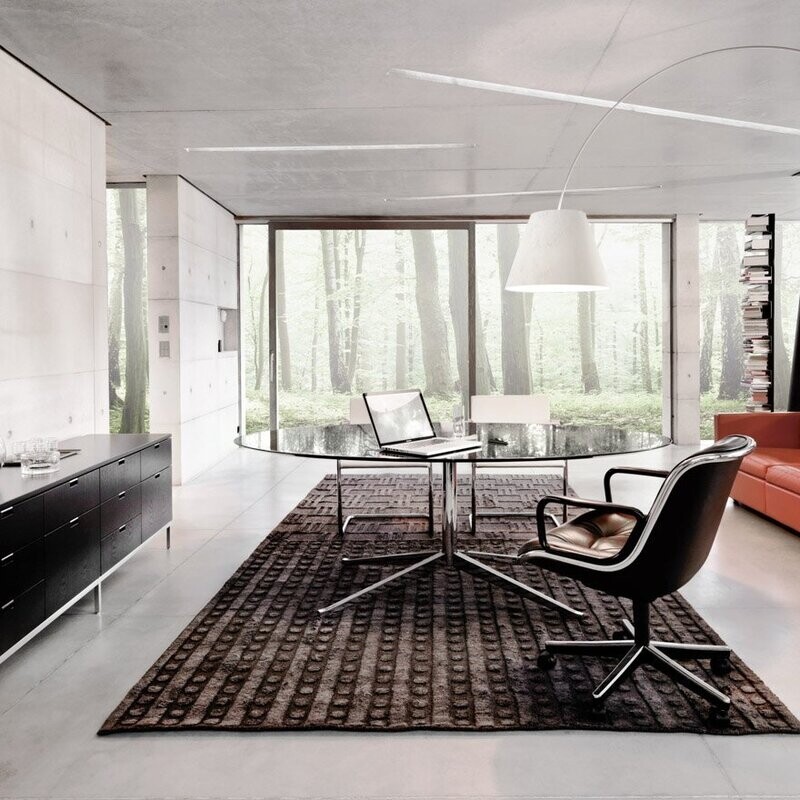 Knoll Pollock Executive Chair