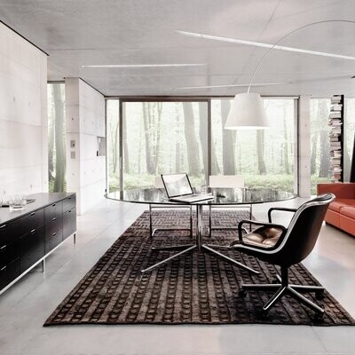 Knoll Pollock Executive Chair