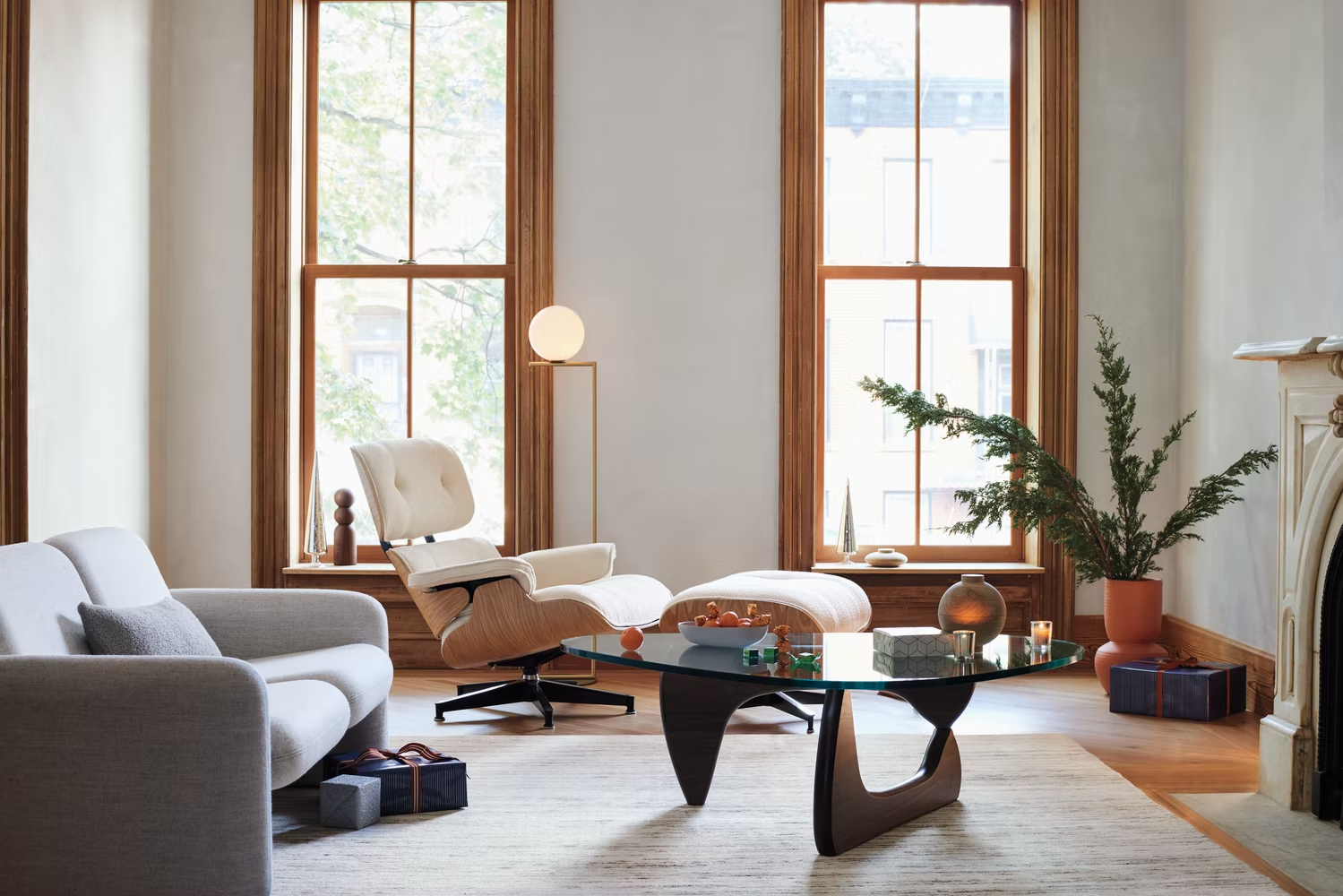 Herman Miller Noguchi Table