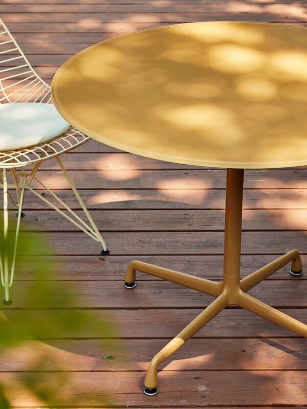 Herman Miller X HAY Eames Dining Table