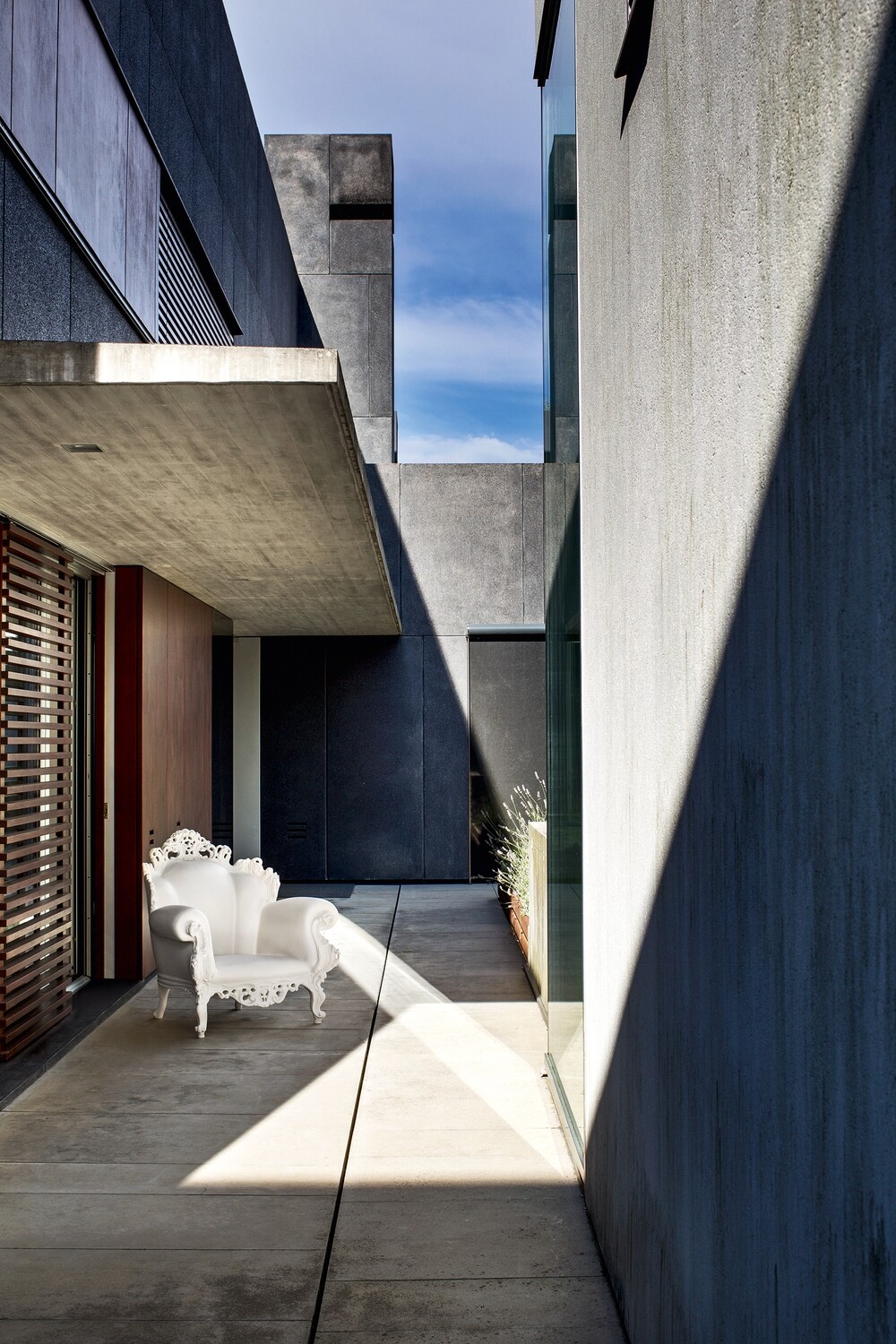 Magis Proust Lounge Chair
