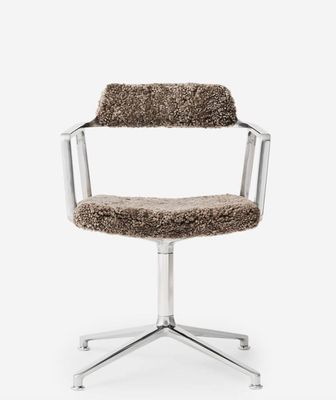 Vipp452 Swivel Curly