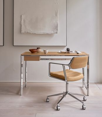 Vipp430 Studio Desk