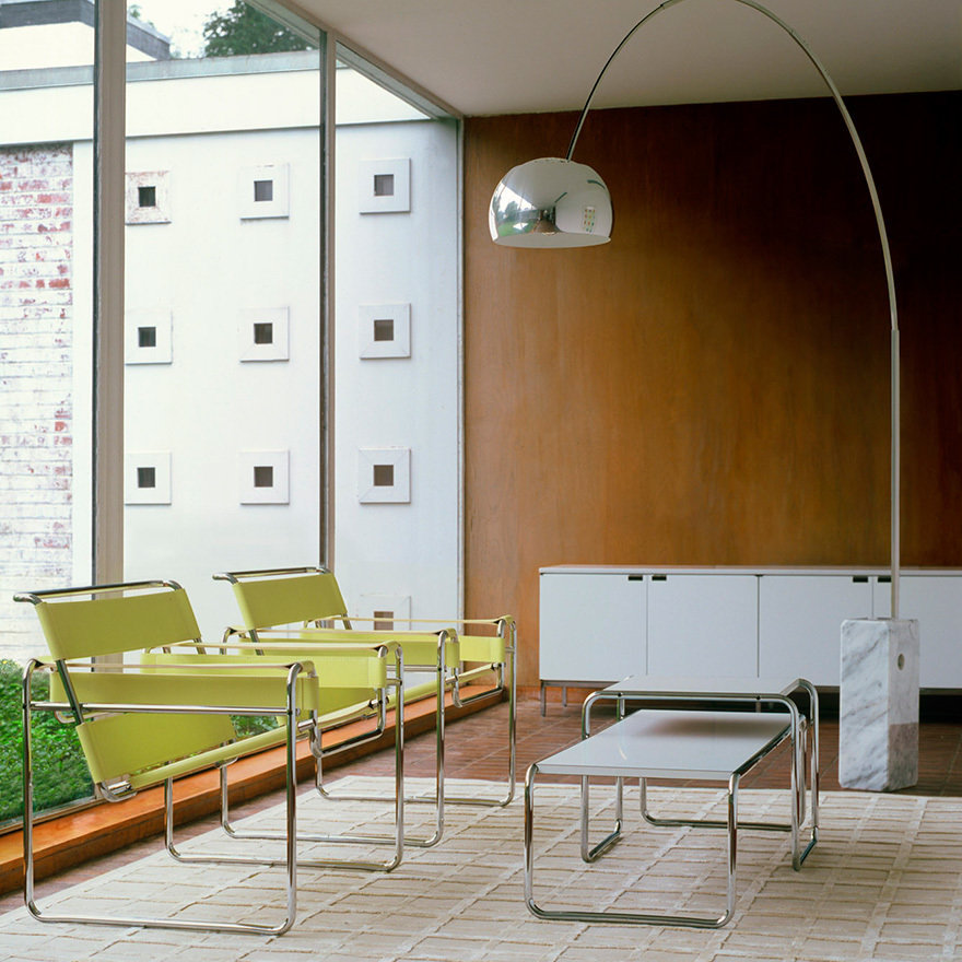 Knoll Laccio Coffee Table