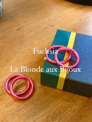 Bague bouddhiste Fuchsia