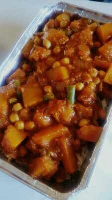 Chickpea, green bean and butternut curry with basmati rice (Vegan) (to Order)