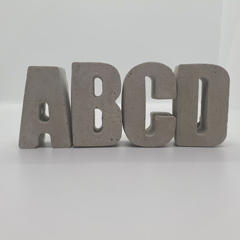 Beton Buchstaben aus Beton A-Z induvidueller Schriftzug