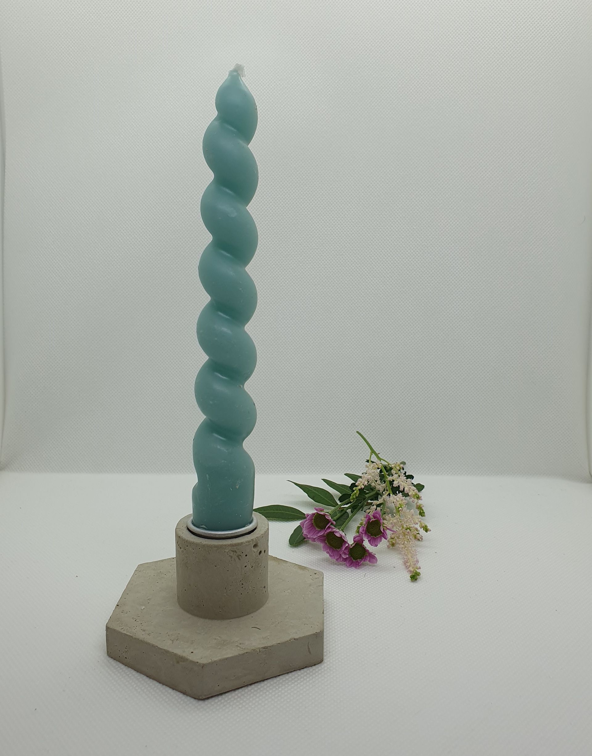 Eckiger Kerzenhalter für Stabkerze