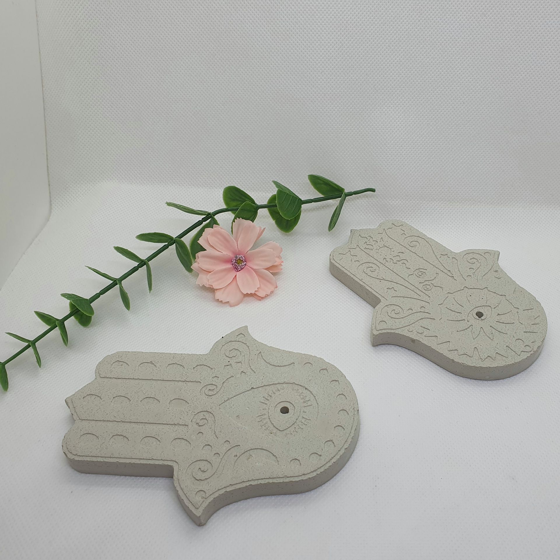 Räucherstäbchenhalter Fatimas Hand Beton