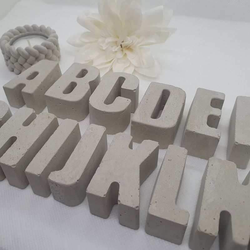 Buchstaben Beton A-Z personalisierter Schriftzug