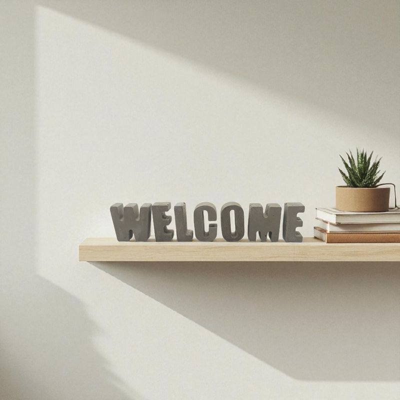 Buchstaben Beton "WELCOME" Schriftzug