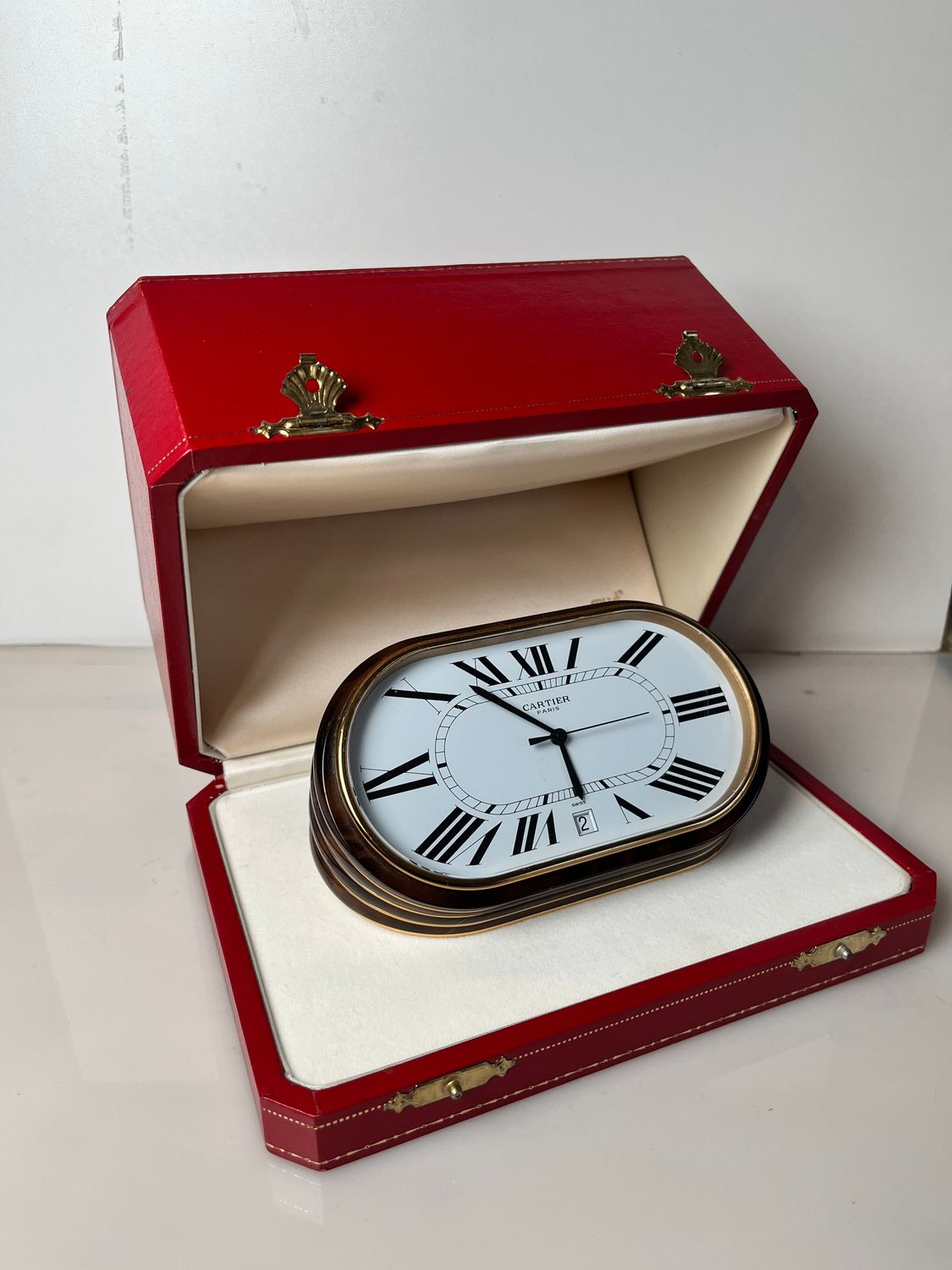 Cartier Concourse Hematite Clock Pendulette ab 1981 in herrlichem, funktionsfähigem Zustand + Original-Box