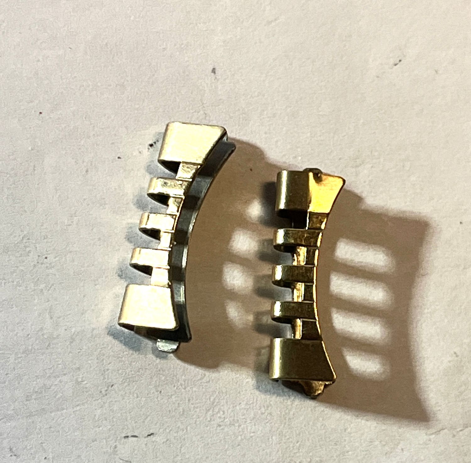 NOS OMEGA Paar Band Anstoß #570 Stahl Gold 17,50mm  - NOS