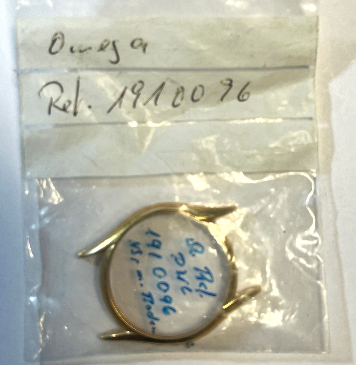 NOS OMEGA Gehäuseoberteil 1910096 goldfilled Omega De Ville NOS OMEGA Gehäuseoberteil 1910096 goldfilled Omega De Ville