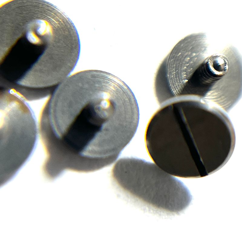 Buren Schraube groß 3mm Kopf, Cal. 379