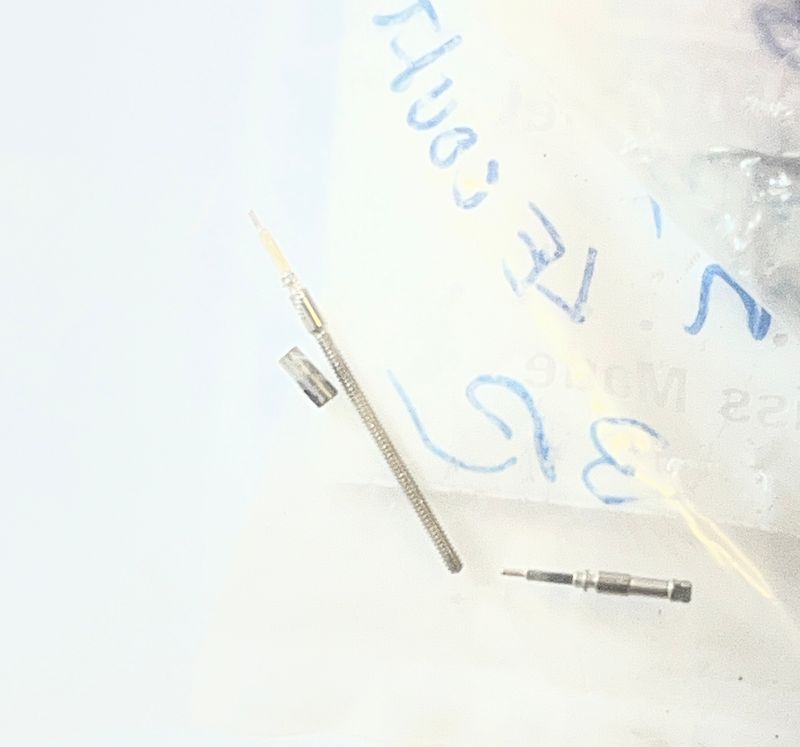 NOS Jaeger LeCoultre Cal.825 Part 32 Split Stem NOS