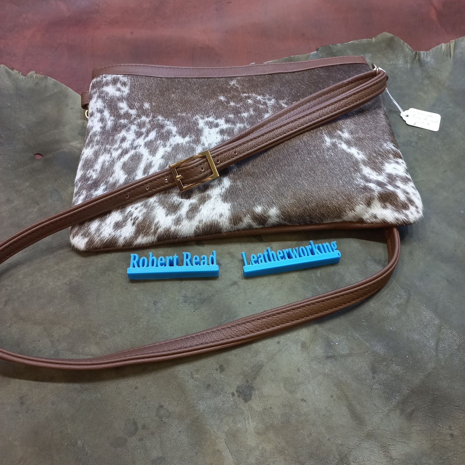 Large Crossbody Bag, Cowhide (Brown)