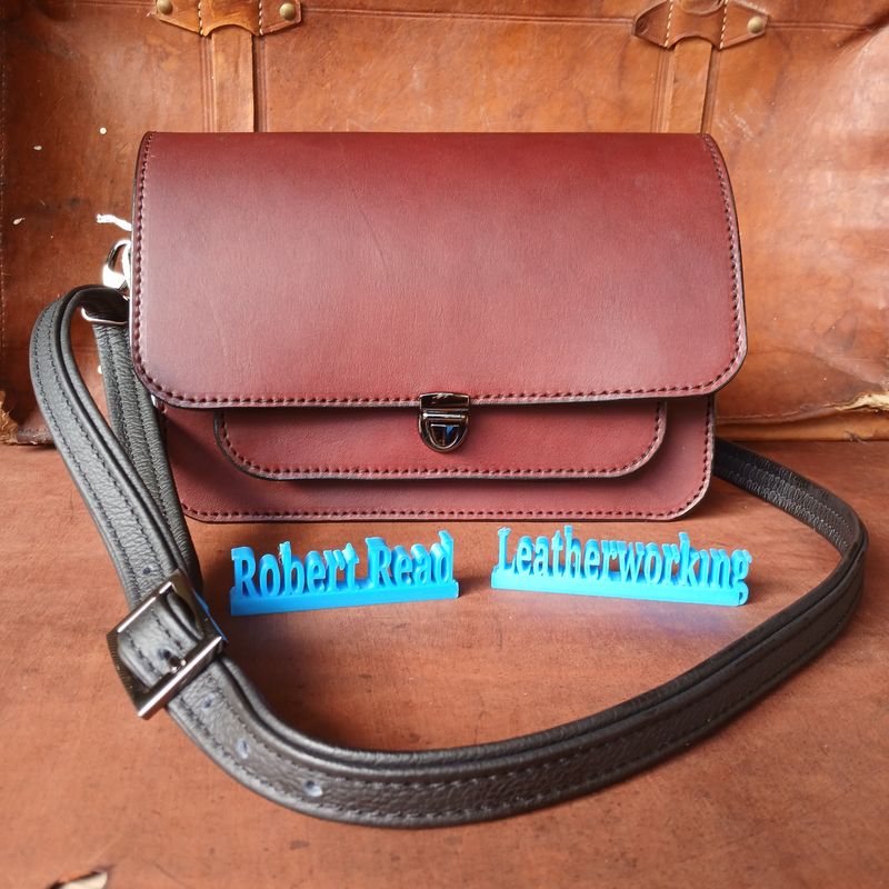 &quot;Alana&quot; handbag (BURGUNDY/BLACK)