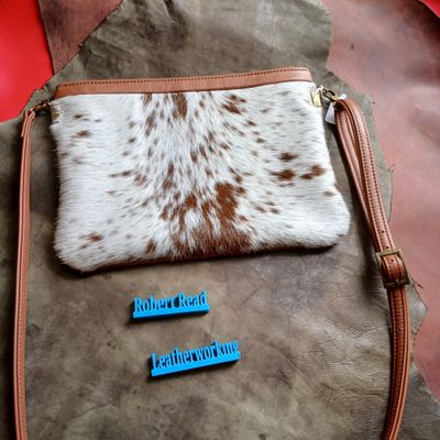 Large Crossbody Bag, Cowhide (Tan)