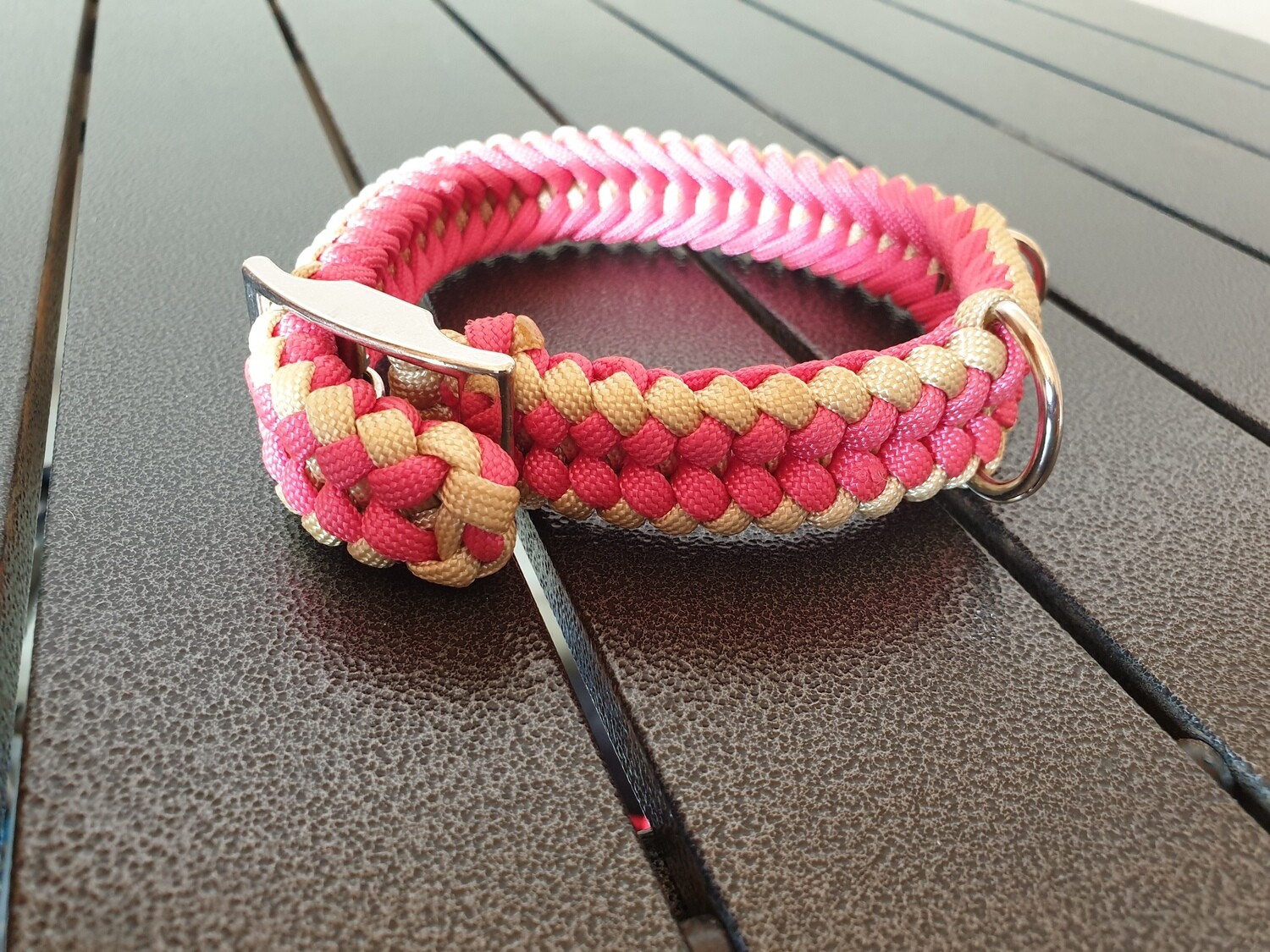 Pink and Biege small collar