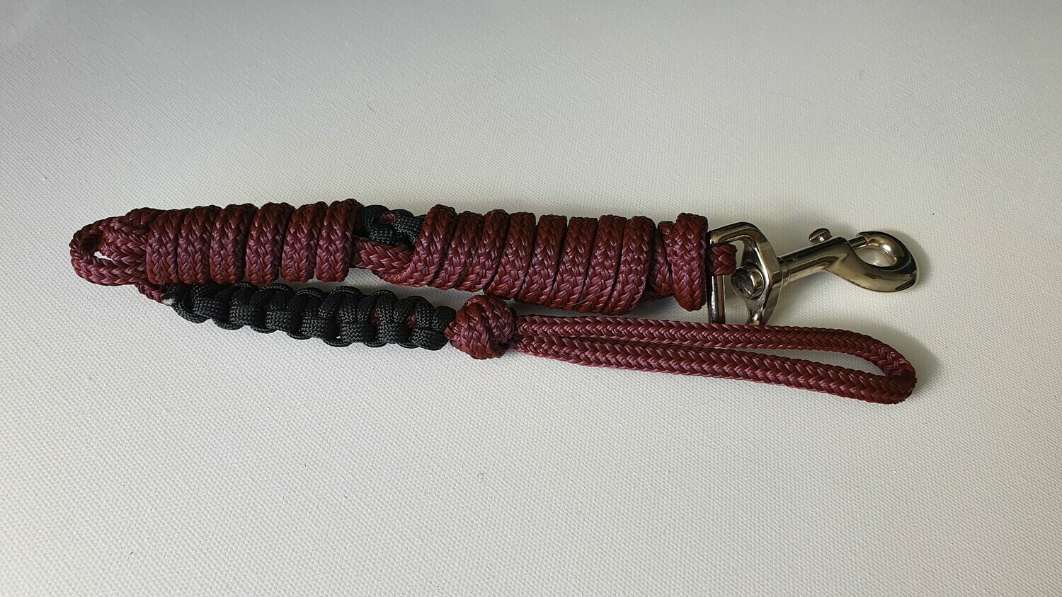 1.82m Burgundy/Black Rope Dog Lead