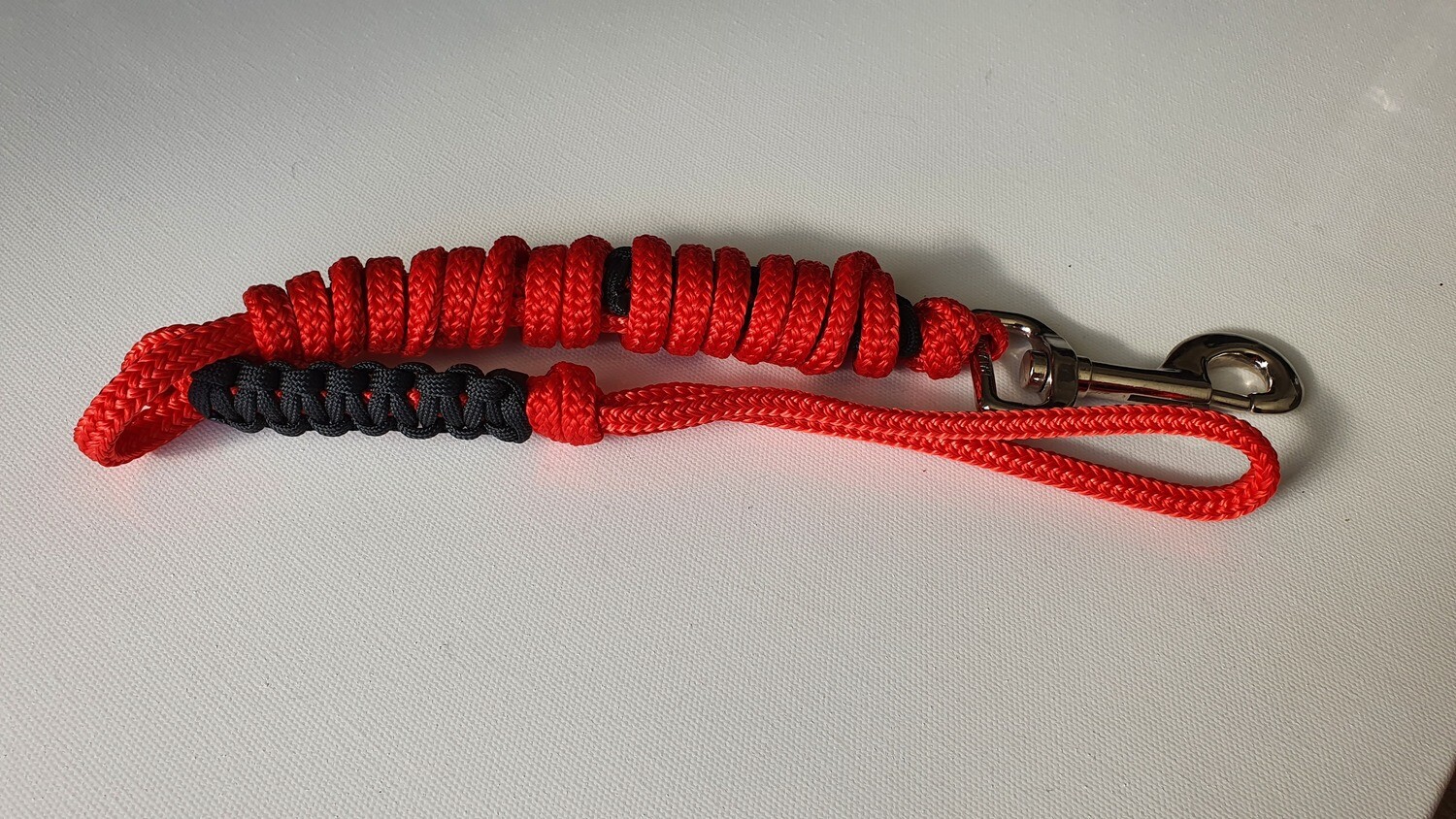 1.82m Red/Black Rope Dog Lead