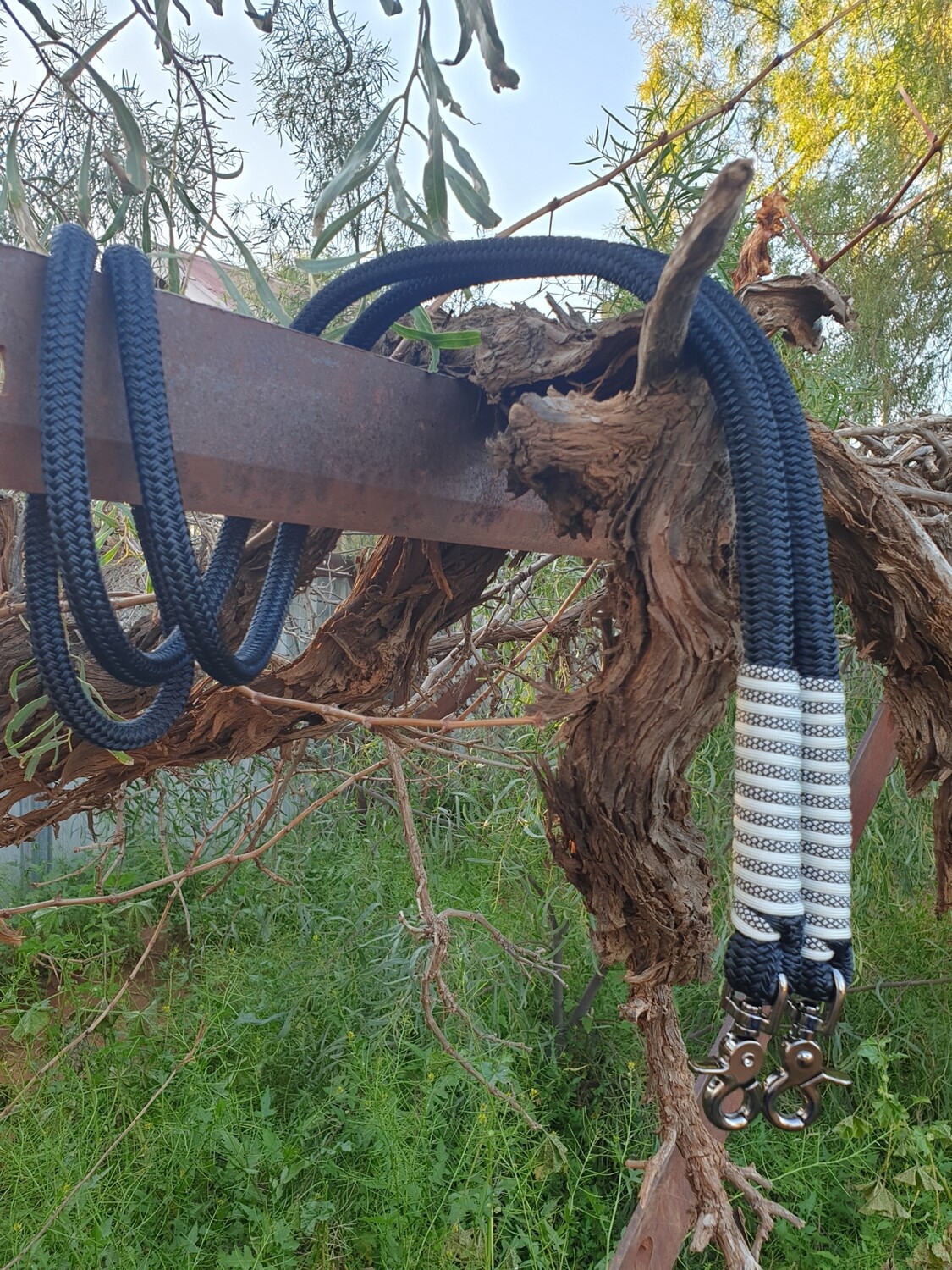 Black rope reins with silver accent 