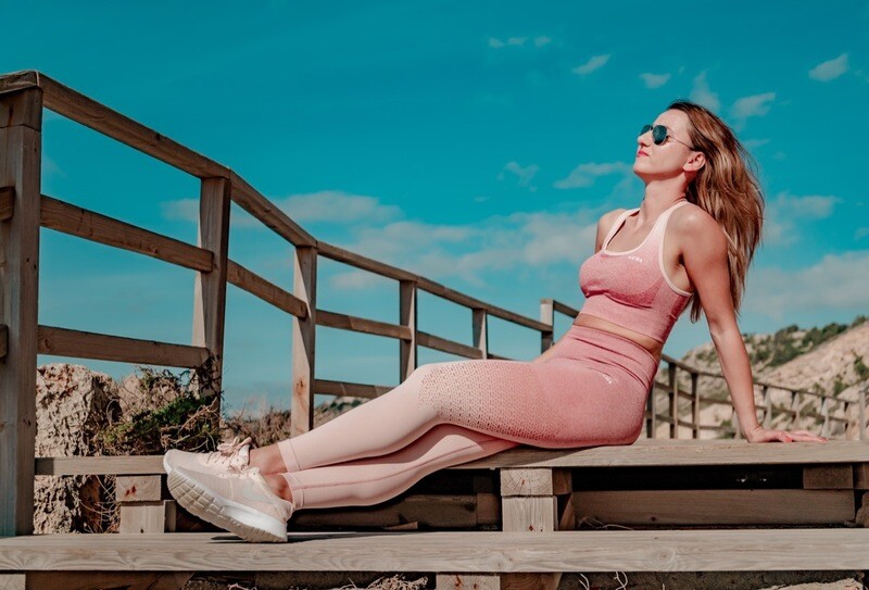 ALA push up leggings | Light Rose & White ALA push up leggings | Light Rose & White
