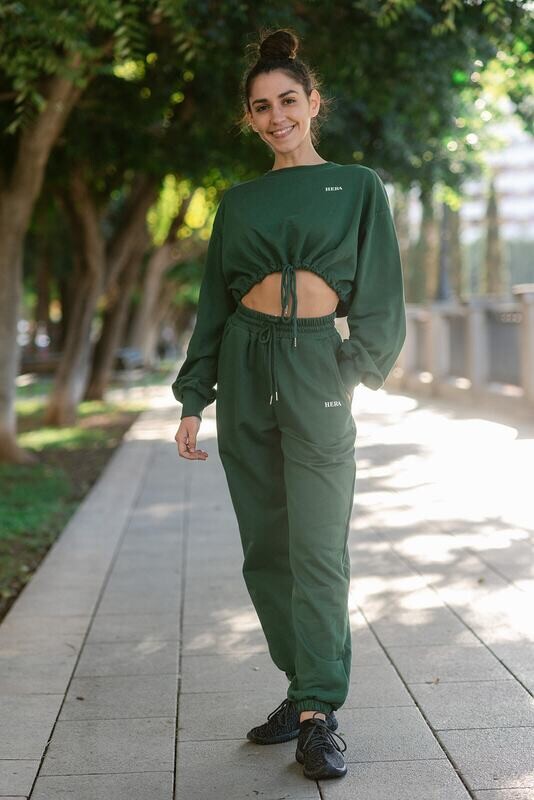 HEGET set Sweatpant and Cropped Hoodie | Green HEGET set Sweatpant and Cropped Hoodie | Green