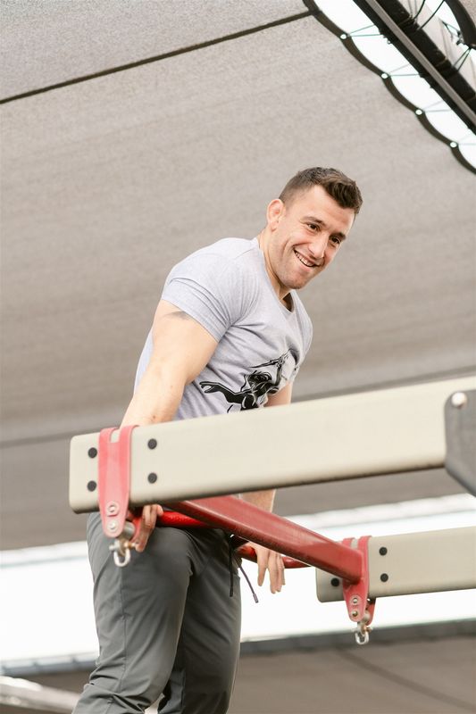 HERA ZEUS Performance T-shirt | Lightweight, Quick-Dry Activewear