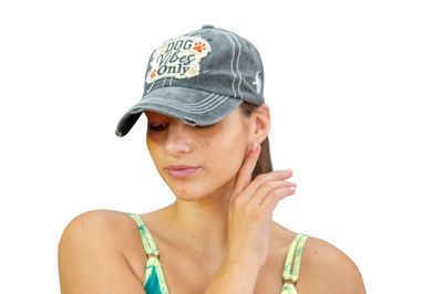 DOG VIBES ONLY Cap – Estilo y Comodidad Unisex | Hera Zeus DOG VIBES ONLY Cap – Estilo y Comodidad Unisex | Hera Zeus