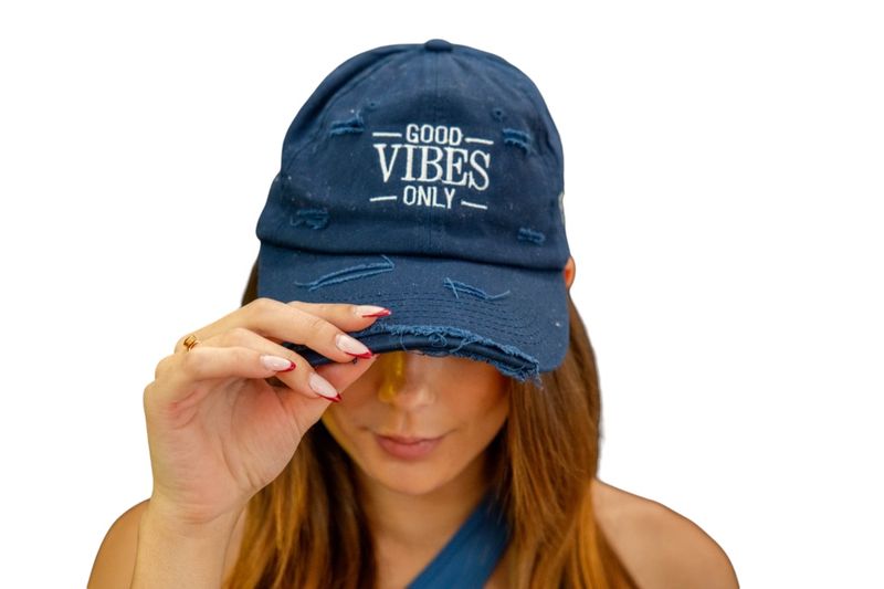 GOOD VIBES ONLY Cap – Estilo y Comodidad Unisex | Hera Zeus GOOD VIBES ONLY Cap – Estilo y Comodidad Unisex | Hera Zeus