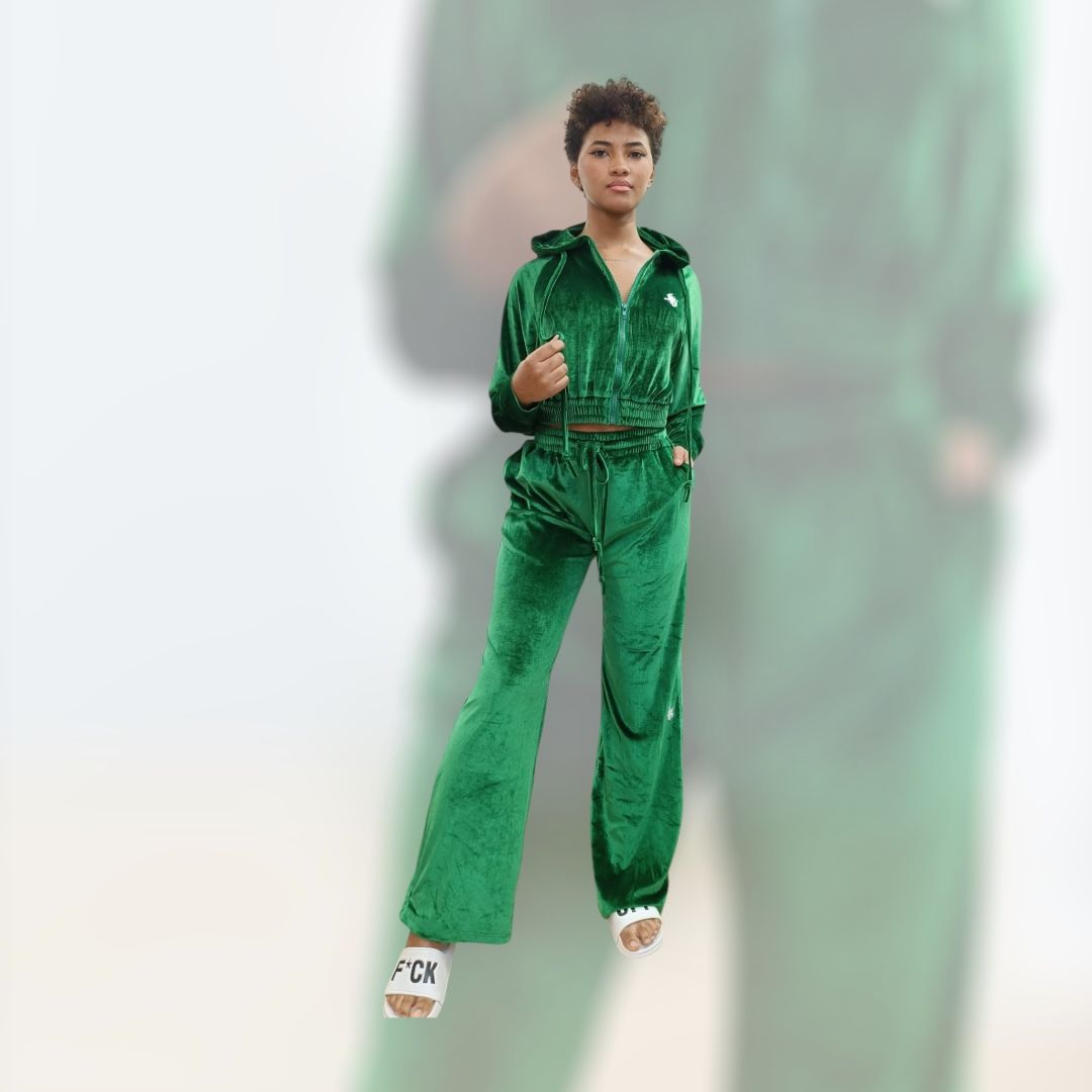 Hermes Green Velour Heritage Bottoms – Heritage-Inspired Women’s Activewear | Hera Zeus