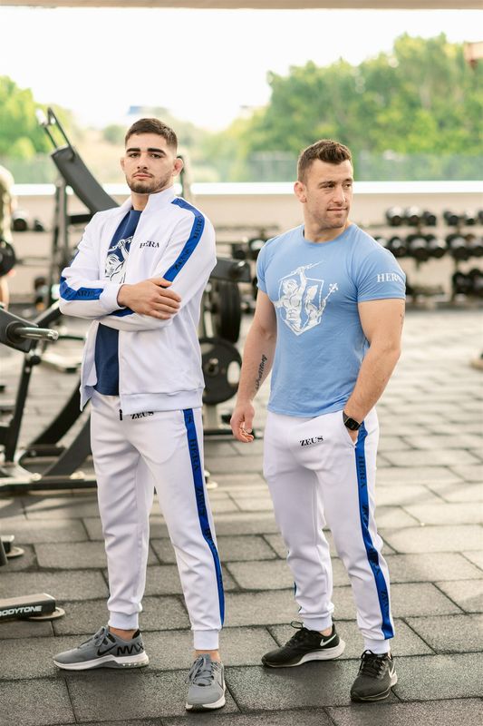 Chándal Hera Zeus Sweatsuit | Modern, Comfortable Tracksuit Set | HERA ZEUS Activewear Chándal Hera Zeus Sweatsuit | Modern, Comfortable Tracksuit Set | HERA ZEUS Activewear