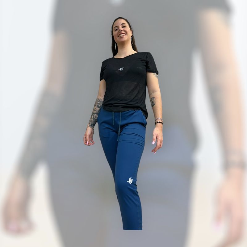 Time Top | Ultra-Soft, Crewneck Crop Tee – Hera Zeus