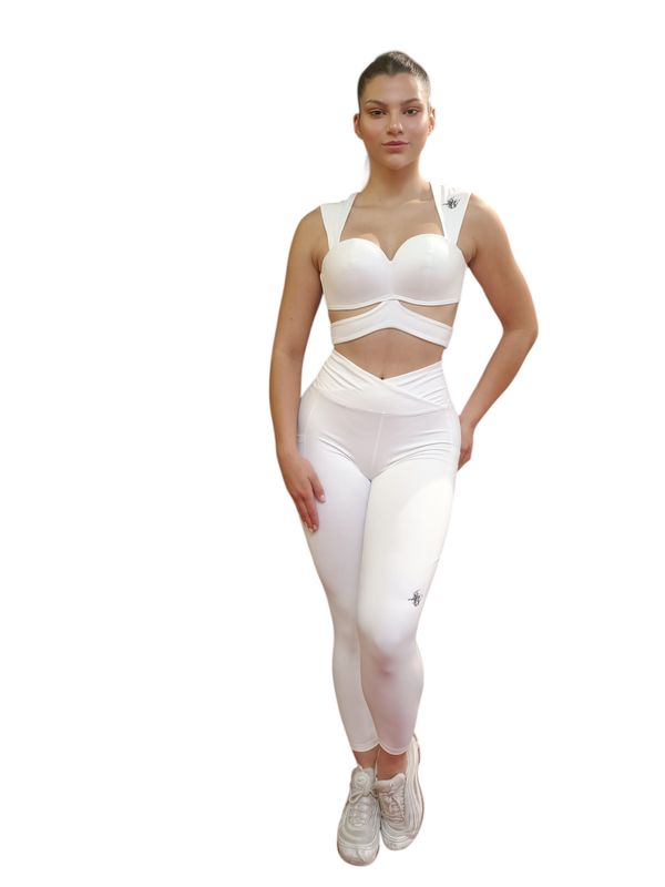 La Alegría V-Front Leggings | High-Waisted, Curve-Flattering Fit | HERA ZEUS Activewear