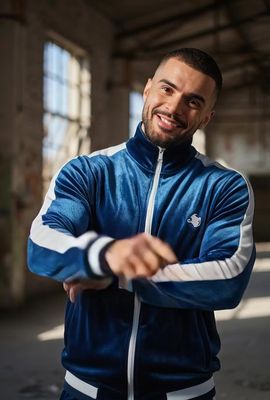 ​Hera Zeus Velour Tracksuit – Luxurious Comfort, Everyday Performance