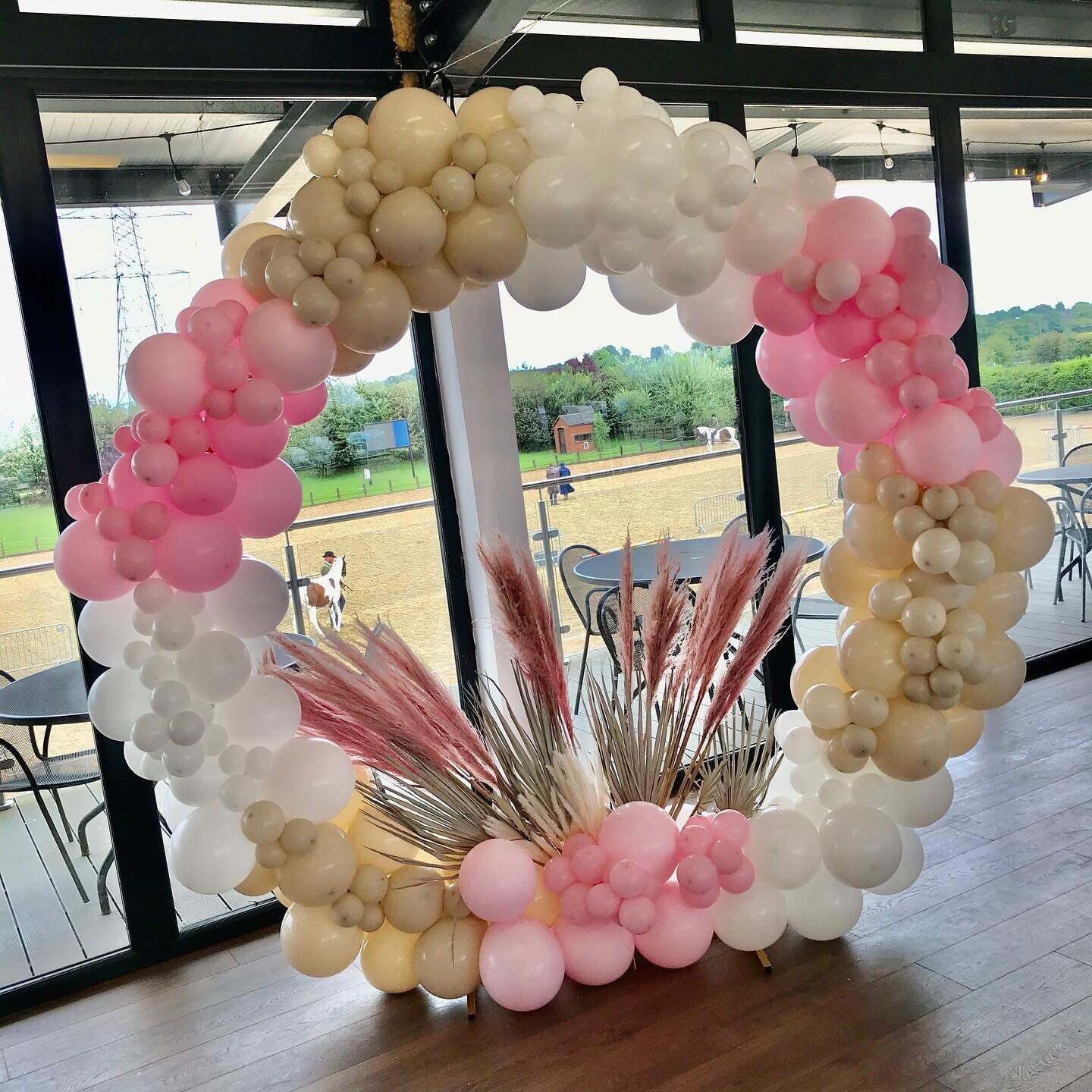 Moongate display