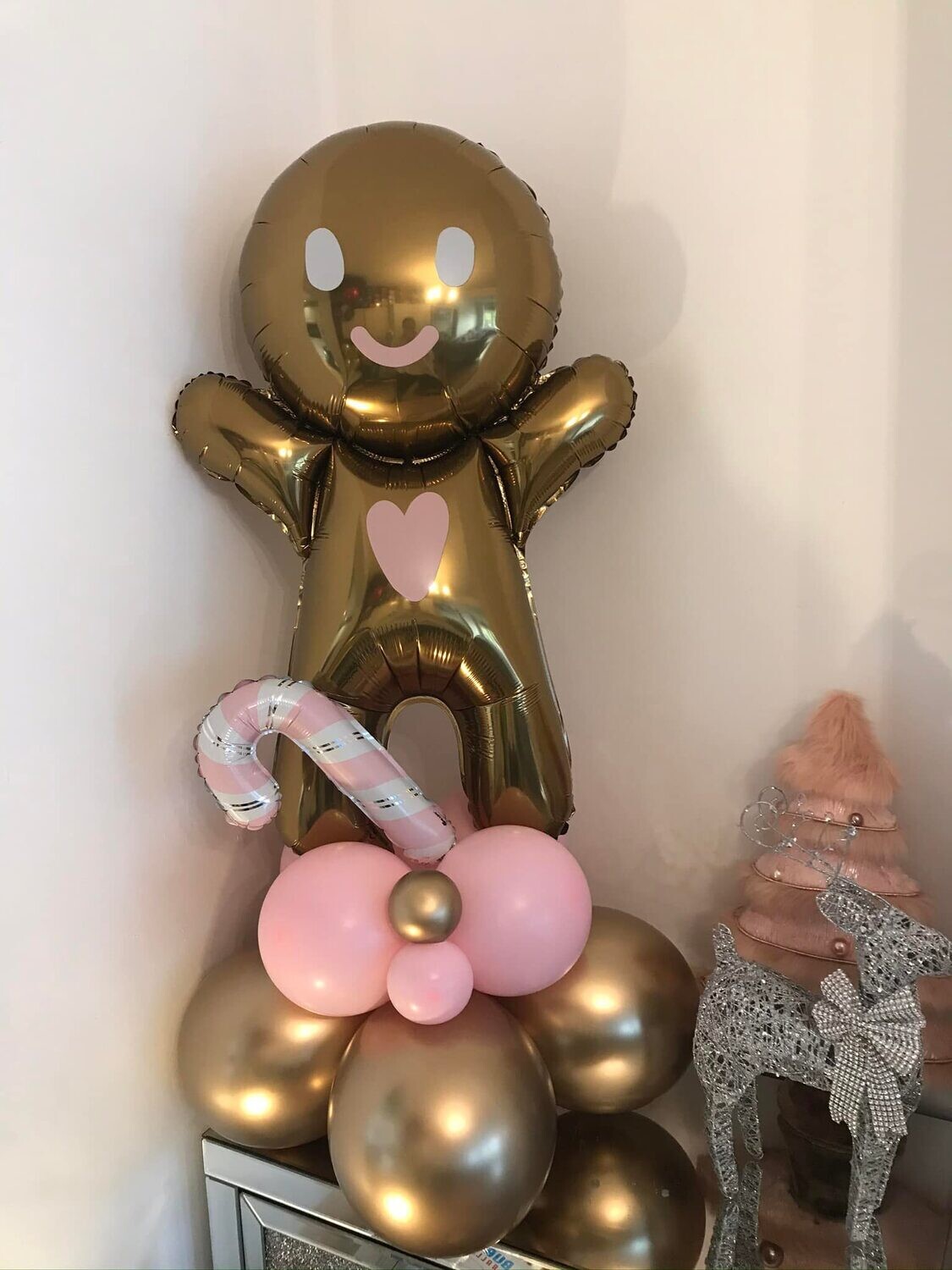 Gingerbread Balloon Display