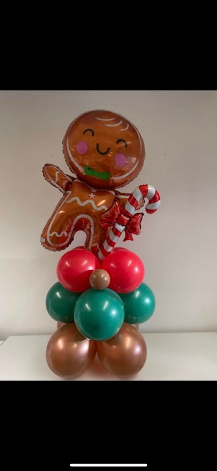 Gingerbread Person Balloon Tower