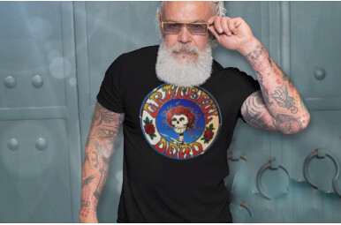 Grateful Dead Skull &amp; Roses Graphic T-Shirt